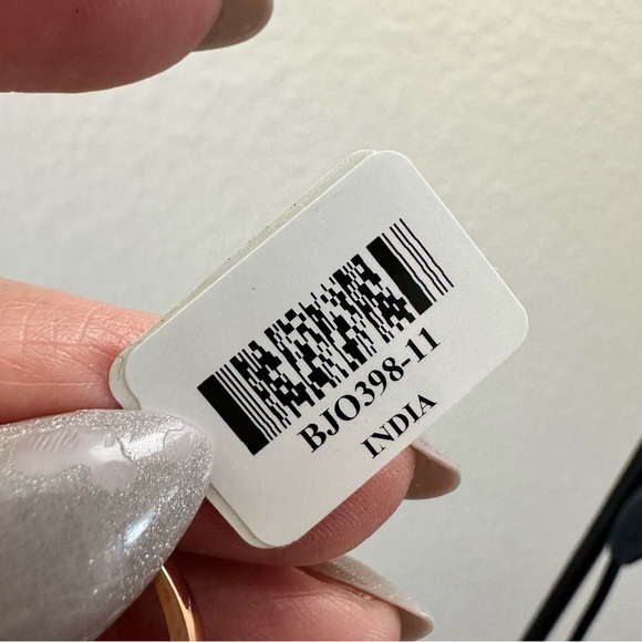 Lab Champagne Diamonds band ring in rose gold - Picture 6 of 6